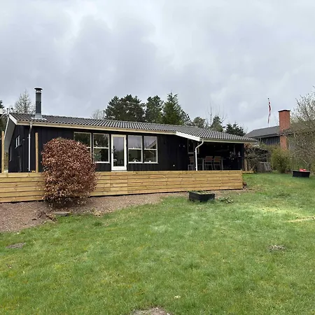 Beautiful And Private Summerhouse With Terrace