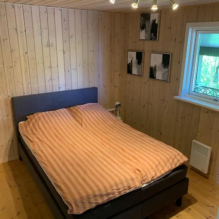 Beautiful And Private Summerhouse With Terrace Ebeltoft